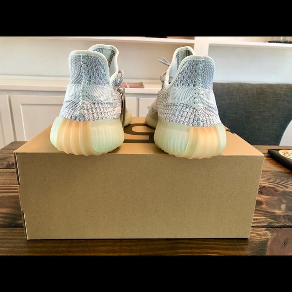 Yeezy Boost 350 V2 Yeshaya - 11.5 (NEW) - $400 OBO - Picture 4 of 7